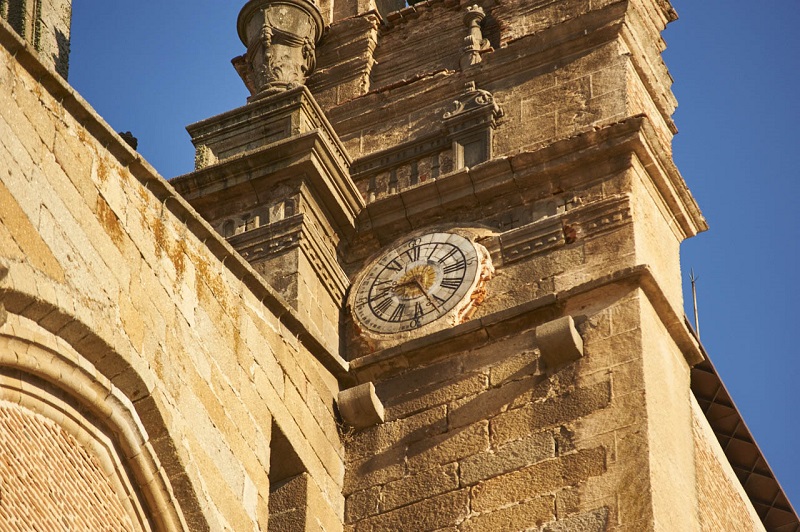 Leyenda del Reloj Menorga de la Catedral de Plasencia