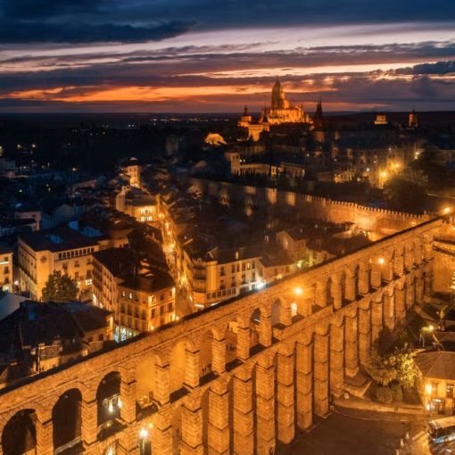 Descubre la Leyenda del Acueducto de Segovia