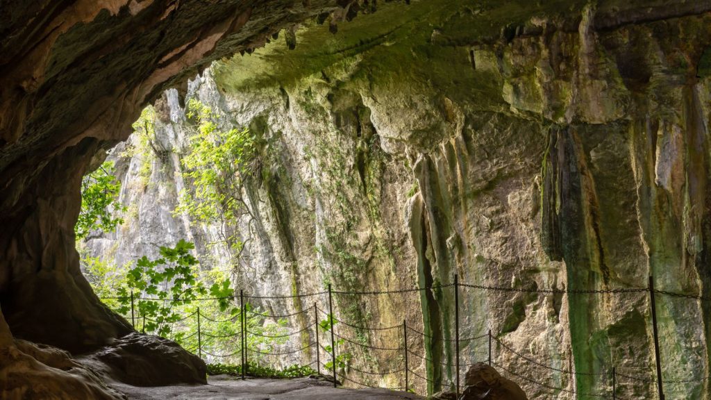 ¿Qué pasó en la Cueva de las Brujas de Zugarramurdi?